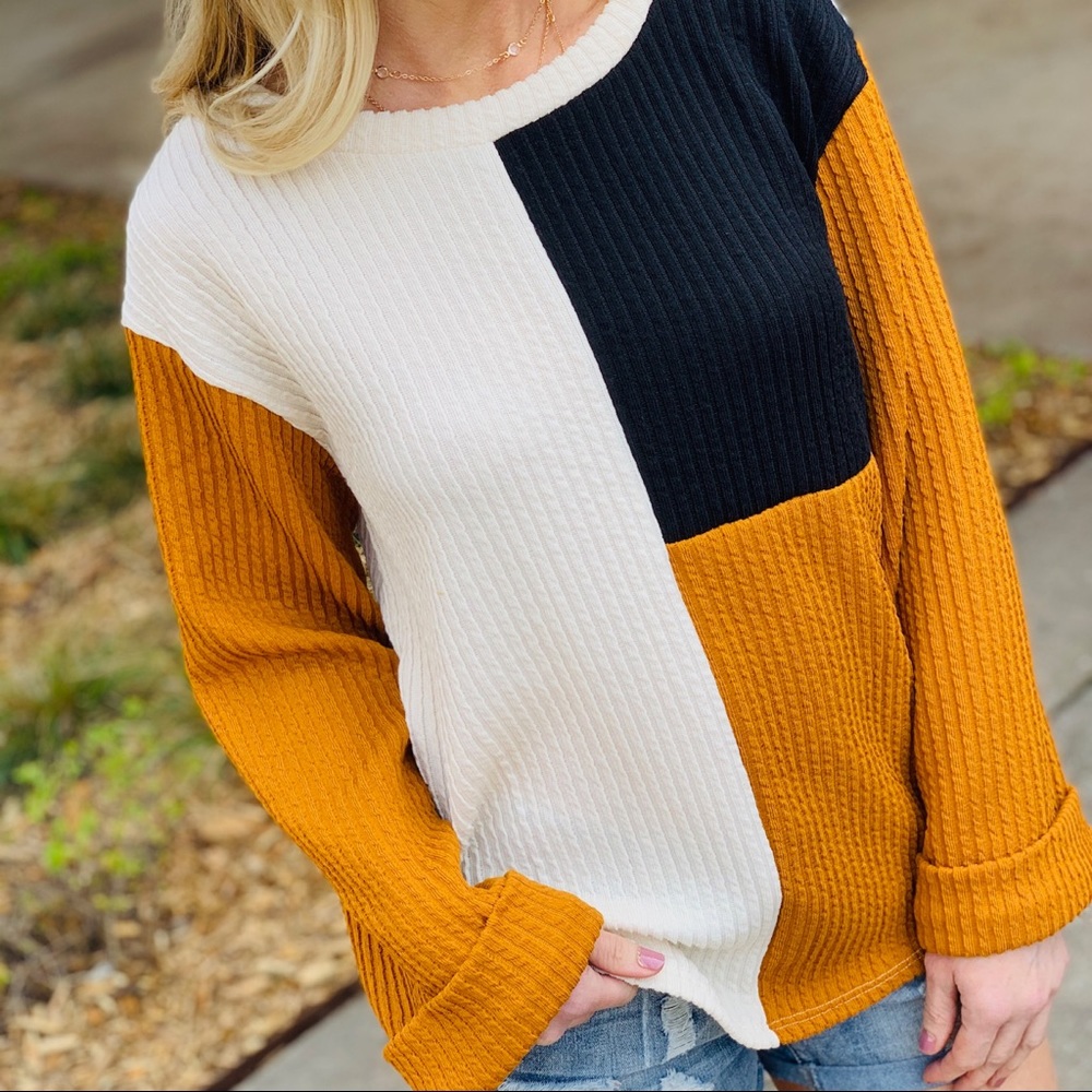 ✨LAST ONE✨NEW ATTITUDE COLOR BLOCK TOP - Picture 4 of 7